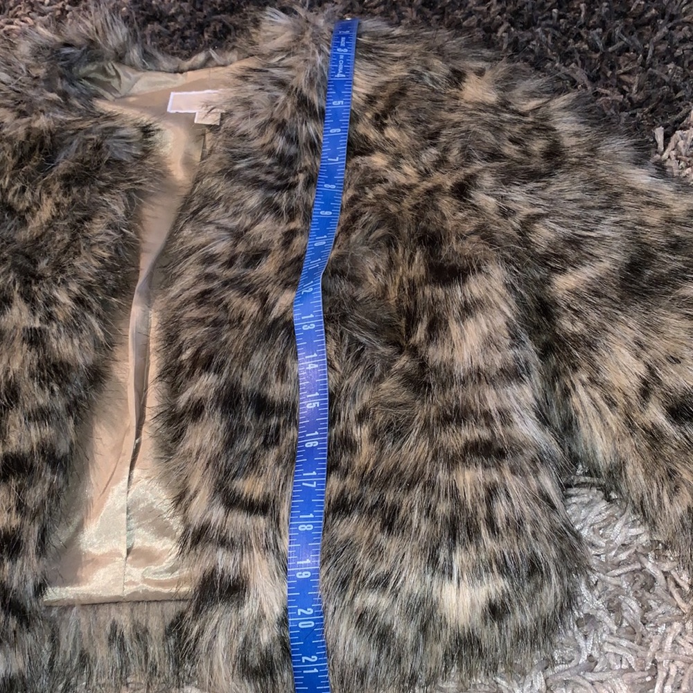 Michael Kors Faux Fur Shortie Jacket XS Great Cond - Picture 4 of 6